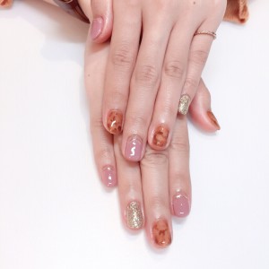 DEEB348B-C7F4-4343-954F-70EF6768DBEA