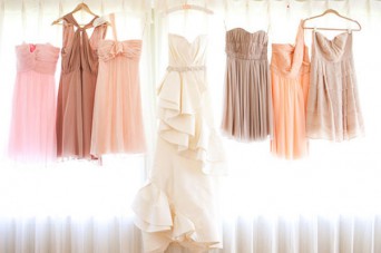 short-bridesmaid-dresses_style-me-pretty
